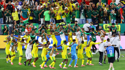 Bafana Bafana tarih yazdı: Güney Afrika, Dünya Kupası'nda ilk kez tur atladı