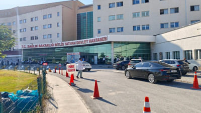 Sağlık müdürünün makam aracı kazaya karıştı: 11 yaşındaki çocuk yaralandı