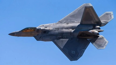 F-22’ler İsrail’den ayrıldı