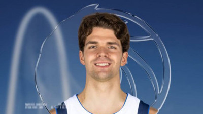 Tarık Biberovic resmen Mavericks'te