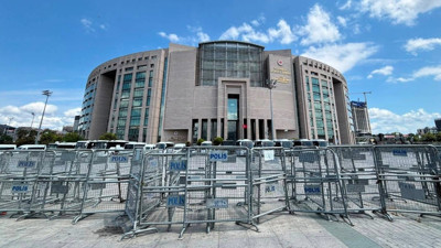 Aziz İhsan Aktaş’a etten duvar örüldü, adliyenin ışıkları söndürüldü