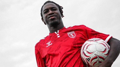 Kendisini gösterdi, Samsunspor'a imza attı