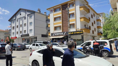 İnternetten araştırıp kuyumcu soydu