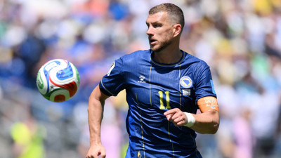 Edin Dzeko'nun isteği, Schalke ile görüşmeleri tıkadı