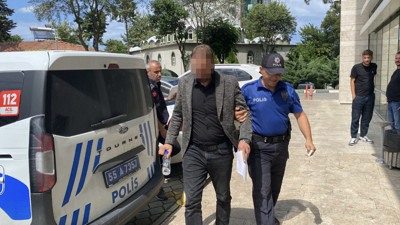 Taksici, teklifini kabul etmeyen kadını darbetti