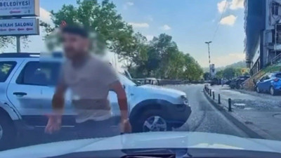 Trafikte dehşet anları: Canım burnumda, kafanı keserim