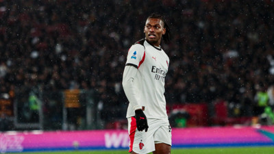 Milan, Leao için gelen bonuslu Galatasaray teklifini geri çevirdi
