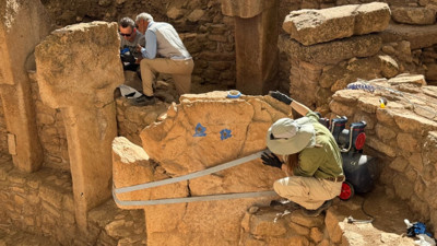 Göbeklitepe'nin kuzeyinde ilk kazı