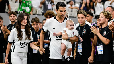 Necip Uysal'dan 17 yıl sonra Beşiktaş taraftarına veda