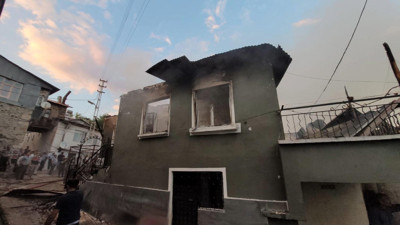 Köyde çıkan yangında 8 ev kullanılamaz hale geldi