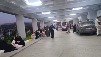 Düğün yemeği sonrası 100'den fazla kişi hastaneye kaldırıldı