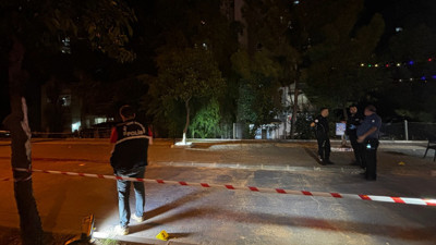 Kaldırımda yürürken silahlı saldırıya uğradı