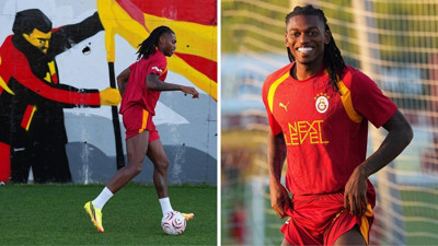 Galatasaray'da yeni transfer Leao sahaya indi