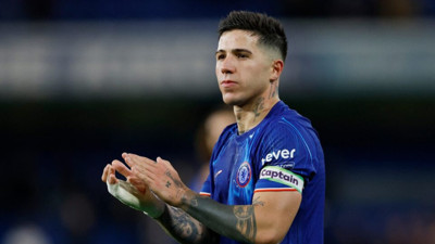 Premier Lig'de dev transfer gerçekleşiyor: Chelsea'li Enzo Fernandez, Manchester City yolcusu