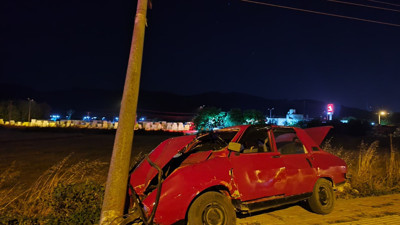 Aileye araç çarptı: 1 çocuk öldü