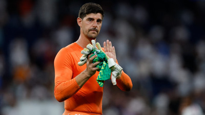 Real Madrid'in kalecisi Courtois kariyerine 1 yıl ara veriyor