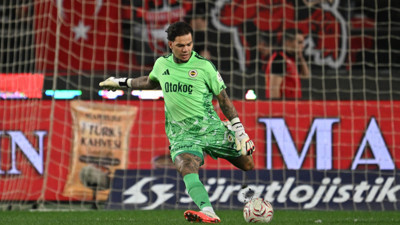 Ederson'dan şaşırtan Brezilya kararı