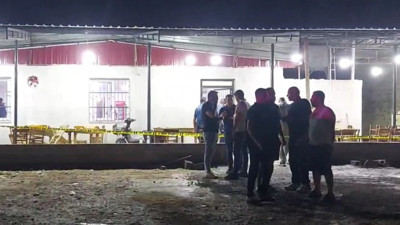 Kahvehaneye silahlı saldırı. Ölü ve yaralılar var