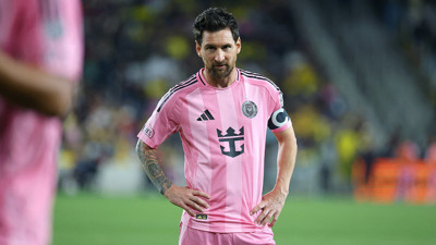 Lionel Messi 105 yıllık kulübü satın aldı