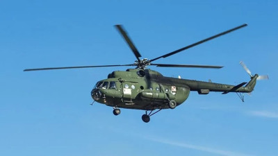 Savaş helikopterini dost ateşi düşürdü: 3 ölü
