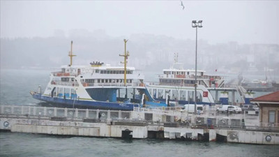 Feribot seferlerini fırtına vurdu. Yarın yapılamayacak