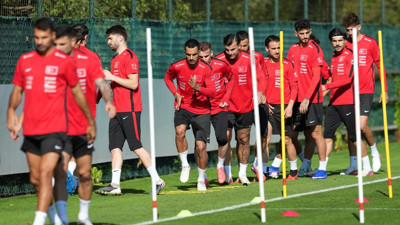 A Milli Takım'da sakatlık şoku. Antrenmanı yarıda bıraktı