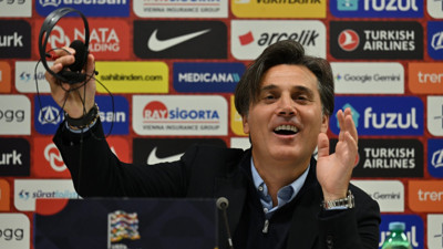 'Forvetimiz yok' diyen Montella'dan ilginç tepki: Bana 3. Lig'den onu sordular