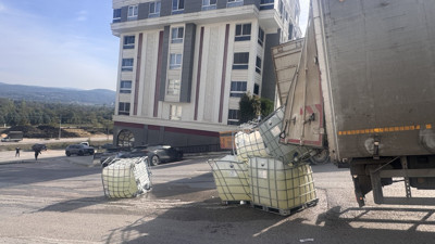 Kimyasal paniği. Cadde ulaşıma kapatıldı