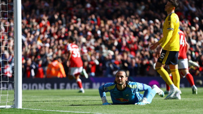 Arsenal 8 dakikada geri döndü. 6'da 5 yaptılar
