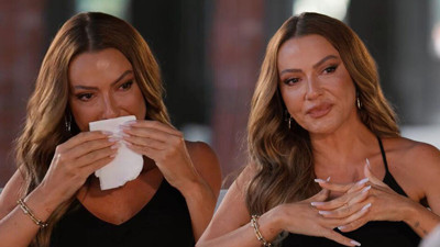 Hadise ailevi sorunlarını gözyaşları içinde anlattı