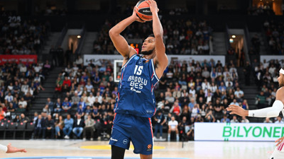 Anadolu Efes'e Mike James'ten sonra bir sakatlık darbesi daha
