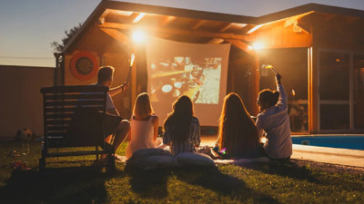 Ev tipi projeksiyon cihazı TV'nin yerini tutar mı? Elektrik ve ampul maliyeti