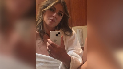 61 yaşındaki ünlü oyuncu yeniden gelin oluyor