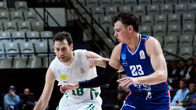 Anadolu Efes, Esenler Erok'a son çeyrekte dama dedi