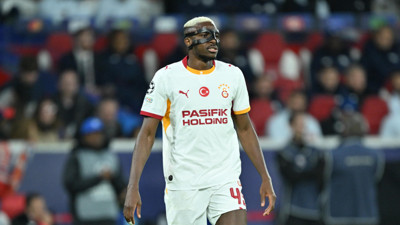 Osimhen'den Fenerbahçe'ye mesaj: 'Dört gözle bekliyoruz'