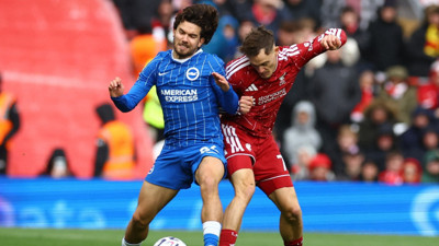 Ferdi Kadıoğlu Liverpool maçında kabusu yaşadı
