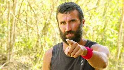 Survivor Hikmet Tuğsuz Türkiye'ye getirildi! 8 ayrı yakalama emri bulunuyordu