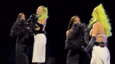 Harbiye’de unutulmaz gece! Simge Sağın’ın Hande Yener’e sözleri herkesi etkiledi