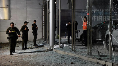 Kolombiya sınır kentinde patlama 4 polis yaralandı