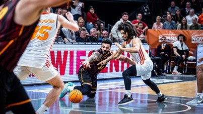 Galatasaray, Almanya'da Rasta Vechta'yı rahat geçti