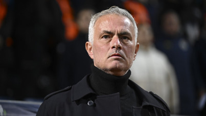 Jose Mourinho takımını, hakemi ve Arda Turan'ı eleştirdi