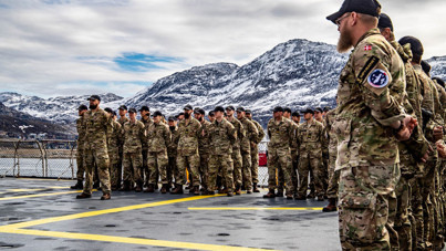 Trump'ın göz diktiği Grönland'dan askeri savunma hamlesi