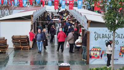AKP’li Türkyılmaz, Üsküdar Belediyesi’nin yılbaşı pazarını hedef gösterdi
