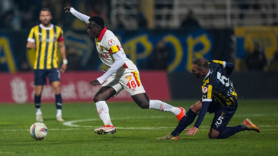 Göztepe'de Dennis karta abone oldu