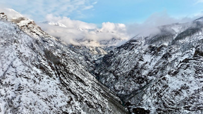 Munzur Vadisi'nin kış manzarası İsviçre'yi aratmıyor