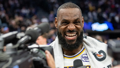 40 yaşındaki LeBron James, NBA'i ikiye böldü: İstersem yaparım