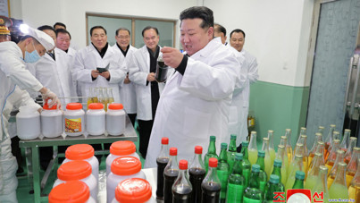 Kuzey Kore'de sosisli sandviç ve boşanma yasaklandı