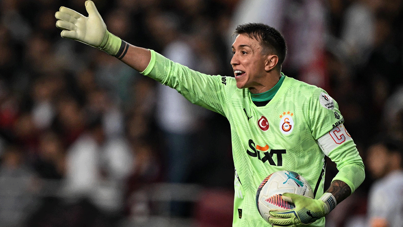 Muslera, Galatasaray tarihine geçti: Bülent Korkmaz'ın rekoruna ortak oldu