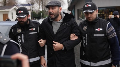 Tutuklanan Beşiktaş Belediye Başkanı Rıza Akpolat görevden uzaklaştırıldı