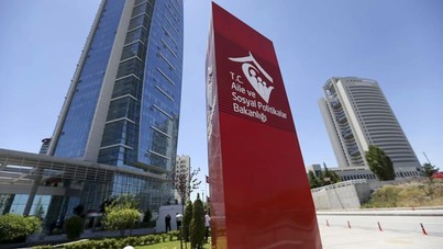 Bakanlık şiddet gören Down sendromlu çocuk için harekete geçti